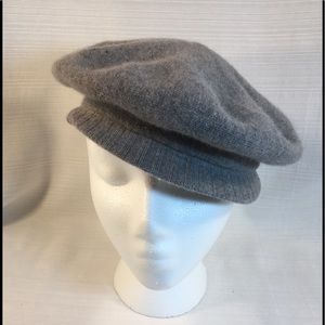 Ann Taylor  Gray Wool Cap NWT